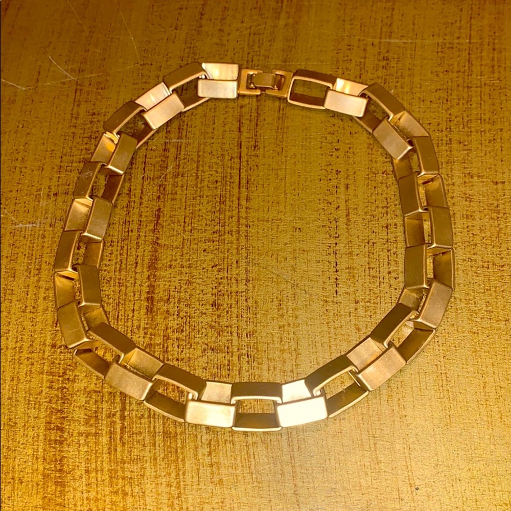Lia Sophia link necklace Brand new! Never worn!